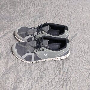 ON Cloud Gray Running Shoes (Grey)